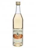 A bottle of Amendoa Amarga Amerlinha