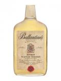 A bottle of Ballantine's Finest / Bot.1960s / Clear / Plastic Cap
