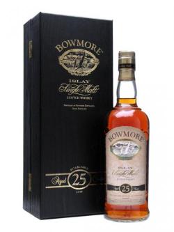 Bowmore 25 Year Old / Brown Label Gold Trim Islay Whisky