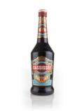 A bottle of Cassissée Créme de Cassis