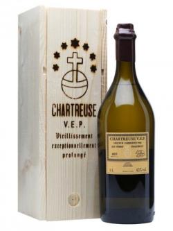 Chartreuse Yellow VEP Liqueur / Litre