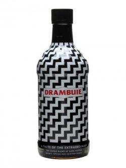 Drambuie Whisky Liqueur / Black& White Bottle