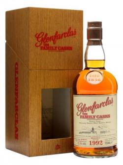 Glenfarclas 1992 / Family Casks X / Sherry Butt 1710 Speyside Whisky