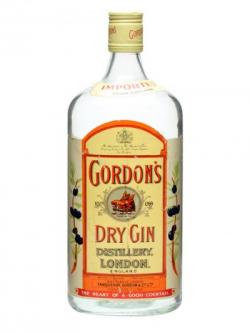 Gordon's Dry Gin / Bot.1970s / 1 litre