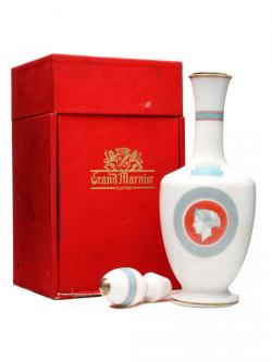 Grand Marnier / White Decanter / Bot.1980s