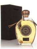 A bottle of Hacienda de Chihuahua Oro Puro Añejo Sotol 