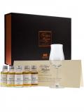 A bottle of Macallan Gift Set / 5x3cl