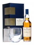 A bottle of Talisker Gift Pack / 10 Year Old + Glass + Hipflask Island Whisky