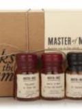 A bottle of Valentine's Day Tasting Set