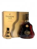 A bottle of Hennessy XO with Tom Dixon 5cl gift set