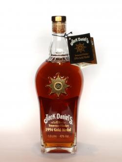 Jack Daniel's 1954 Gold Medal Front side