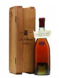 A bottle of Martell XO Borderies Cognac / Bot.1989