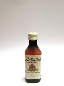 Ballantine's Finest Front side