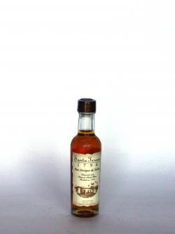 Santa Teresa 1796 Ron Antiguo de Solera Front side