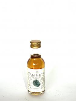 Talisker 10 year Front side