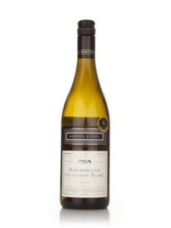 Morton Estate White Label Sauvignon Blanc 2010