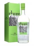 A bottle of Rhum rhum PMG / Marie Galante / Green Box
