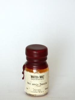 1800 Añejo Tequila Front side