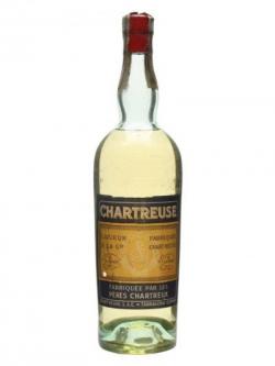 Chartreuse Yellow Liqueur / Tarragona / Bot.1950s