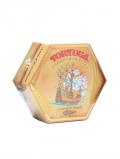 A bottle of Tortuga Banana Rum Cake / 113g