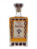 A bottle of Senor Artesano Anejo
