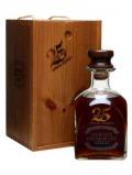 A bottle of Stewart's Cream of the Barley 25 Year Old / Bot.1980s Blended Whisky