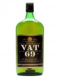 A bottle of Vat 69 Blended Whisky / Bot.1990s Blended Scotch Whisky