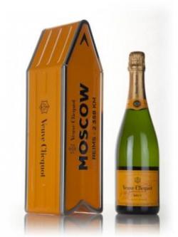 Veuve Clicquot Brut Yellow Label - Moscow Clicquot Arrow