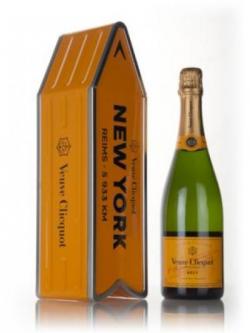 Veuve Clicquot Brut Yellow Label - New York Clicquot Arrow