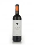 A bottle of Vina Izadi Rioja Crianza 2007
