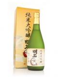 A bottle of Akashi-Tai Junmai Daiginjo