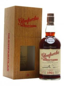 Glenfarclas 1961 / Family Casks A13 / Sherry Cask / Wood Box Speyside Whisky