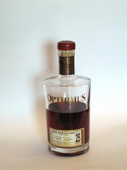 A bottle of Opthimus 25 year
