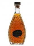 A bottle of Whyte& Mackay Supreme / Bot.1970s Blended Scotch Whisky
